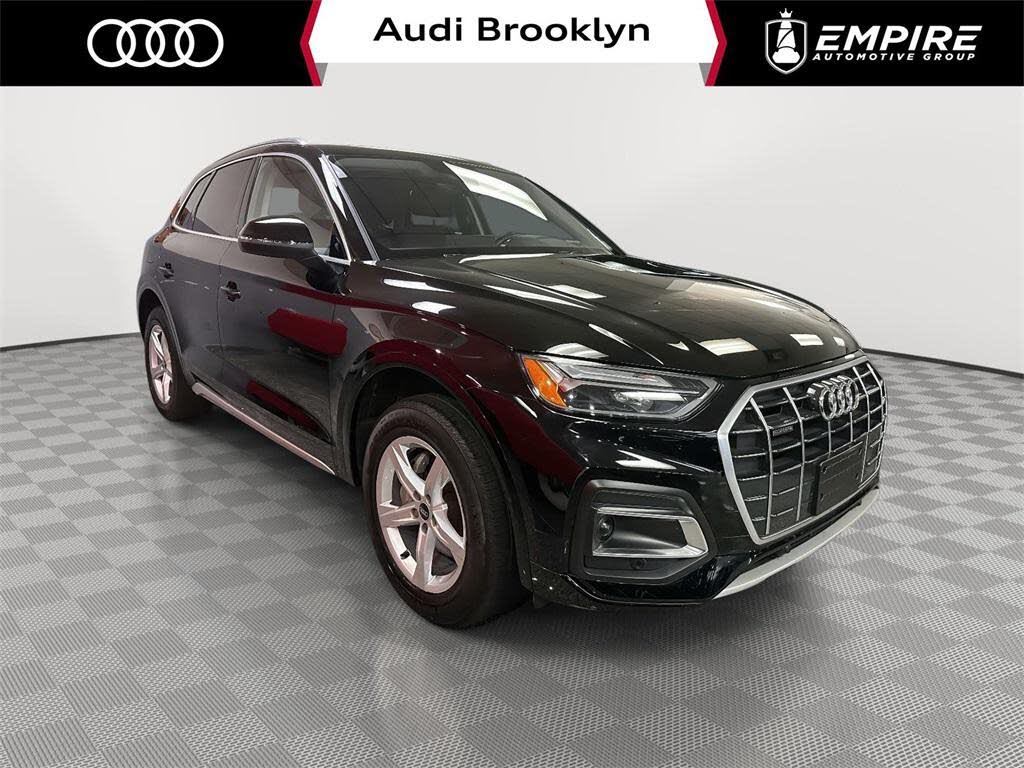 2023 Audi Q5 quattro Premium 40 TFSI