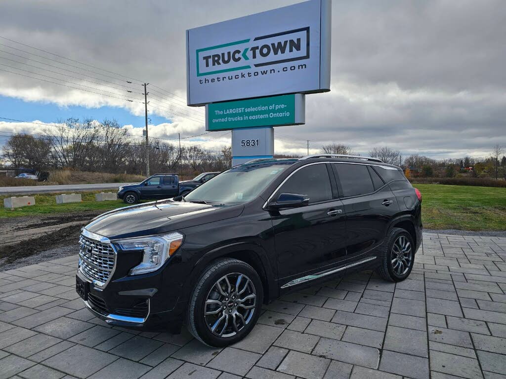 2024 GMC Terrain Denali AWD