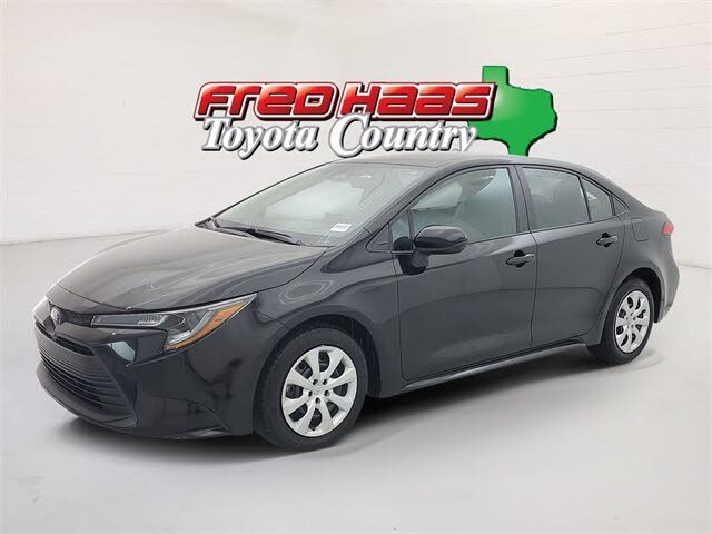 2024 Toyota Corolla LE FWD