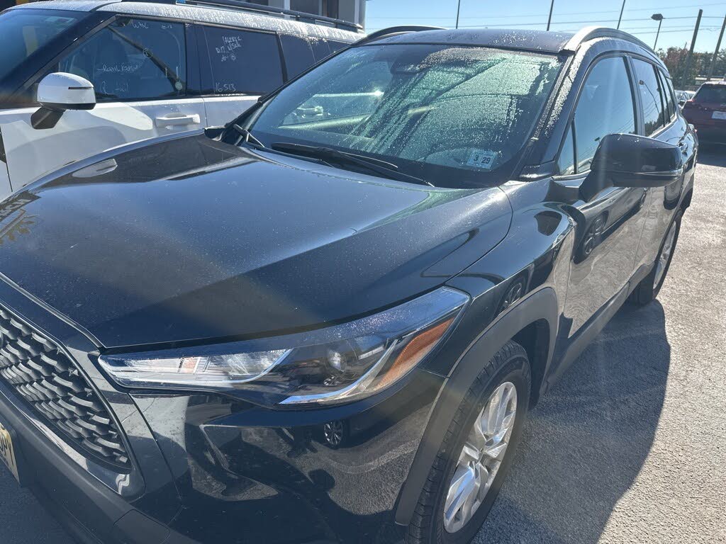 2025 Toyota Corolla Cross LE FWD