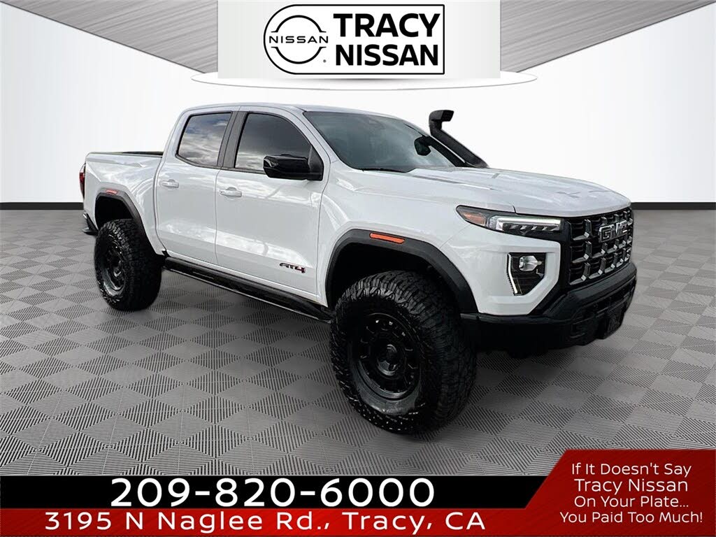 2023 GMC Canyon AT4 Crew Cab 4WD
