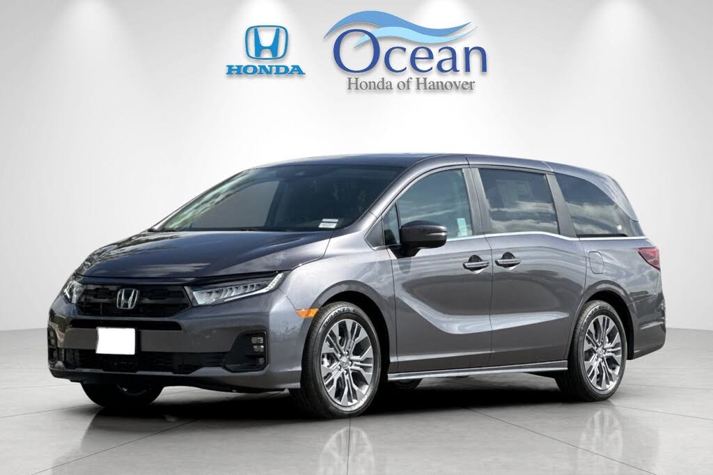 2026 Honda Odyssey Touring FWD