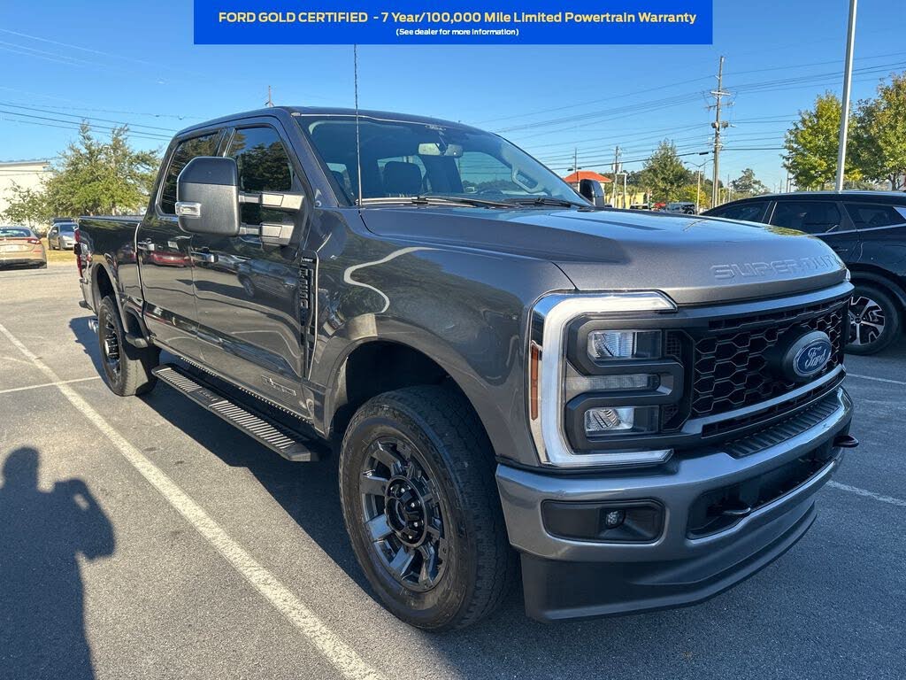 2024 Ford F-250 Super Duty Lariat Crew Cab 4WD