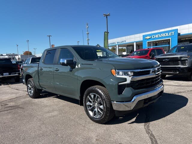 2026 Chevrolet Silverado 1500 LT Crew Cab 4WD