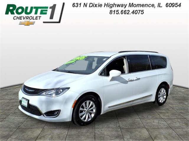 2017 Chrysler Pacifica Touring L FWD
