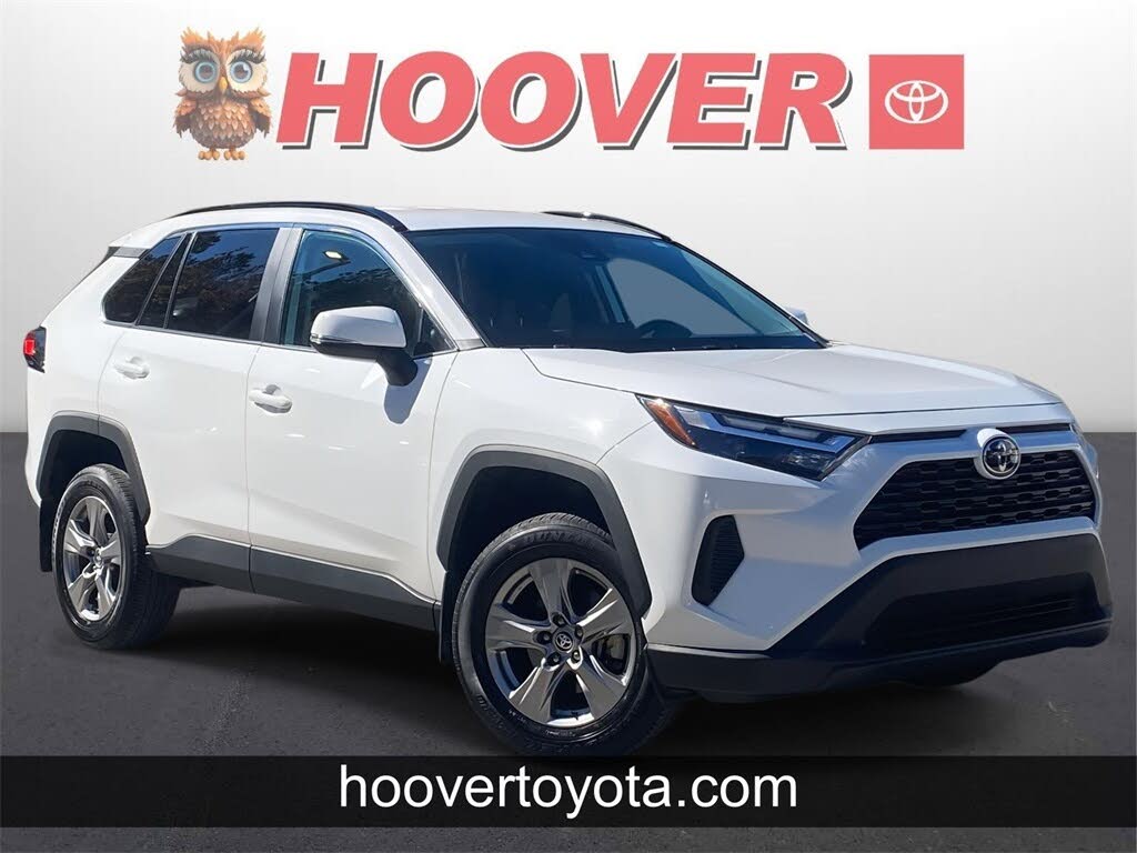 2024 Toyota RAV4 XLE FWD
