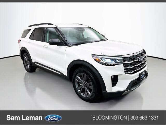 2025 Ford Explorer Active AWD