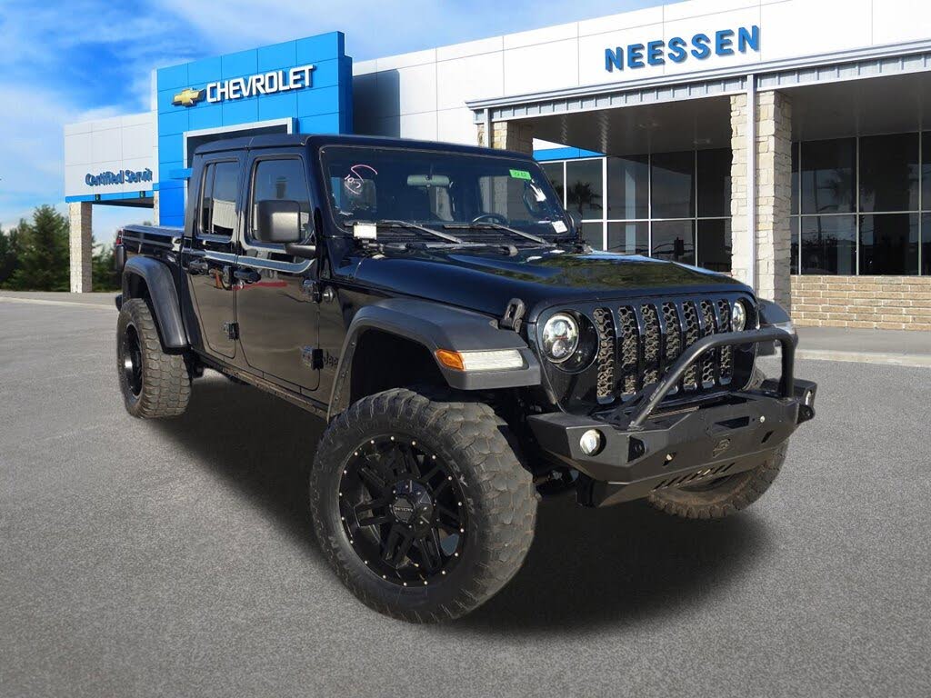 2020 Jeep Gladiator Sport S Crew Cab 4WD