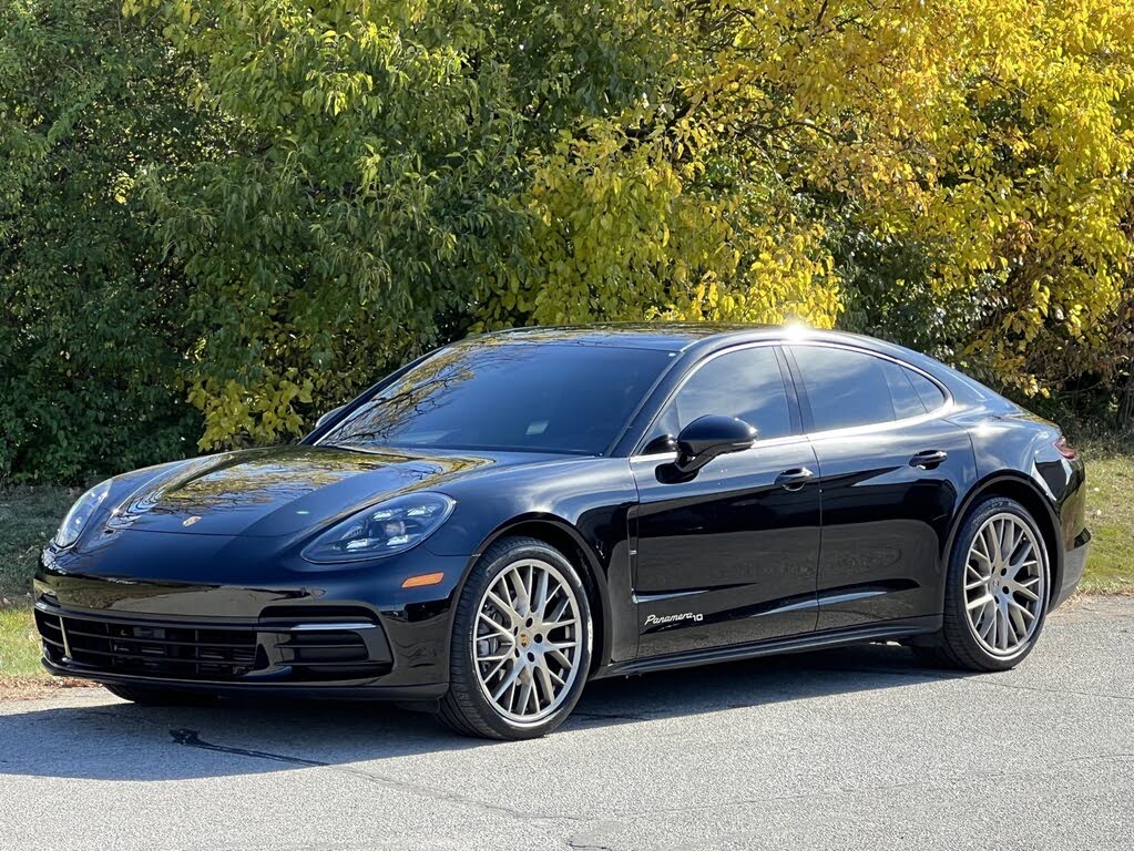 2020 Porsche Panamera 10 Years Edition RWD