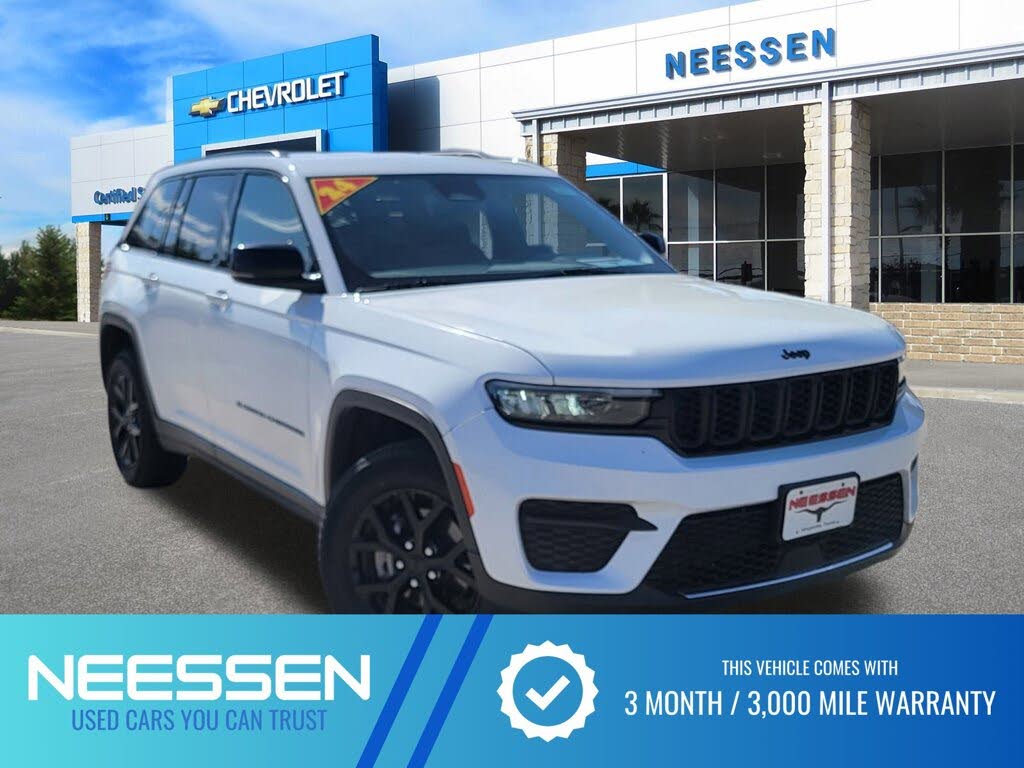 2024 Jeep Grand Cherokee Altitude 4WD