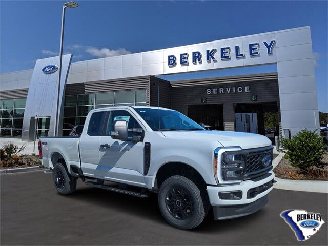 2026 Ford F-250 Super Duty XL SuperCab 4WD