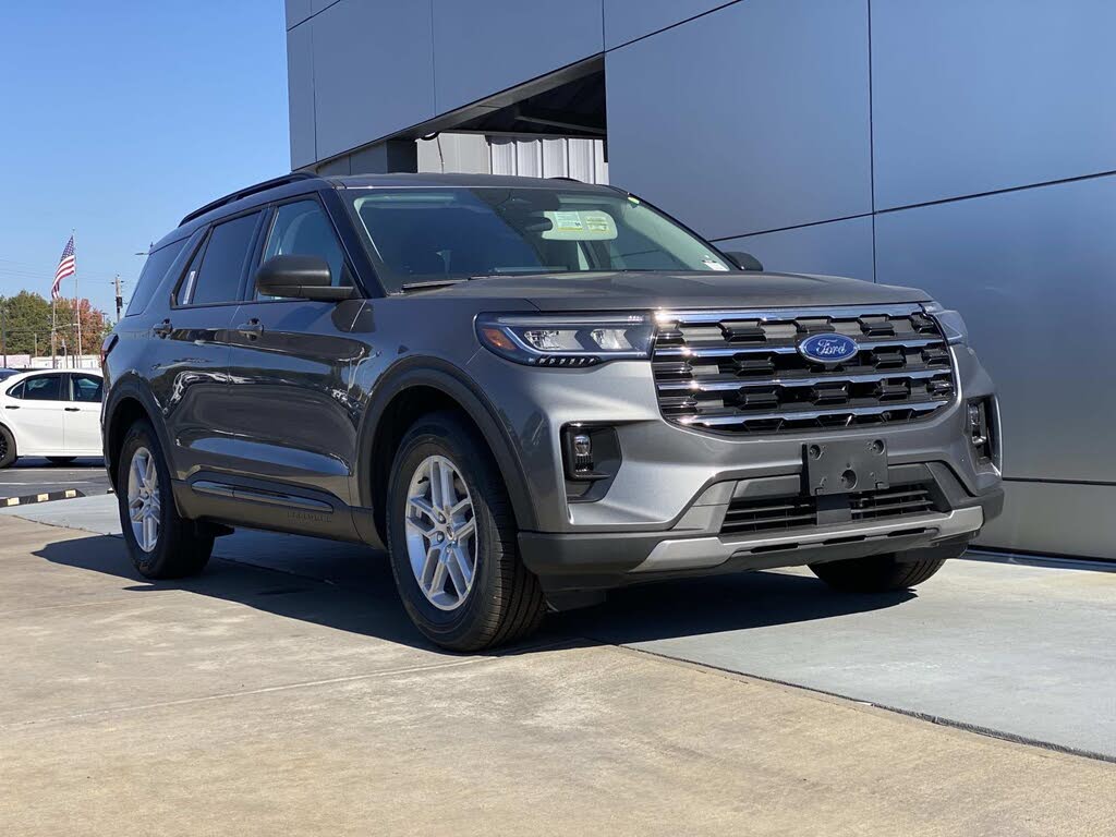 2026 Ford Explorer Active RWD