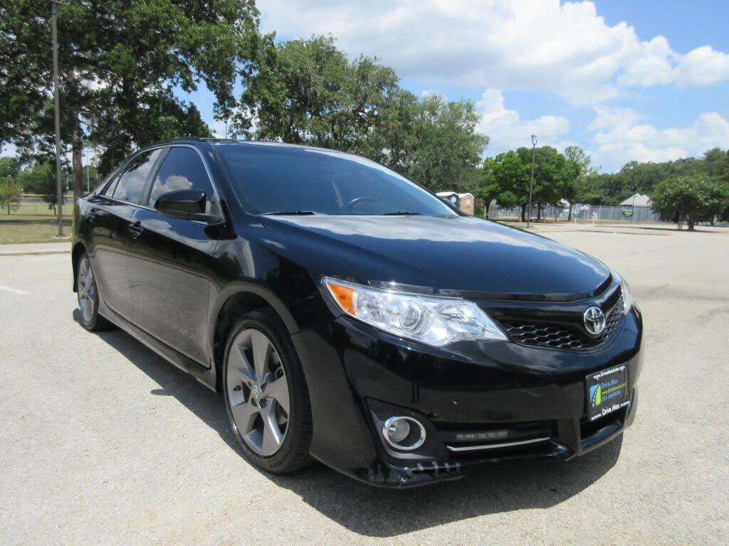 2012 Toyota Camry SE
