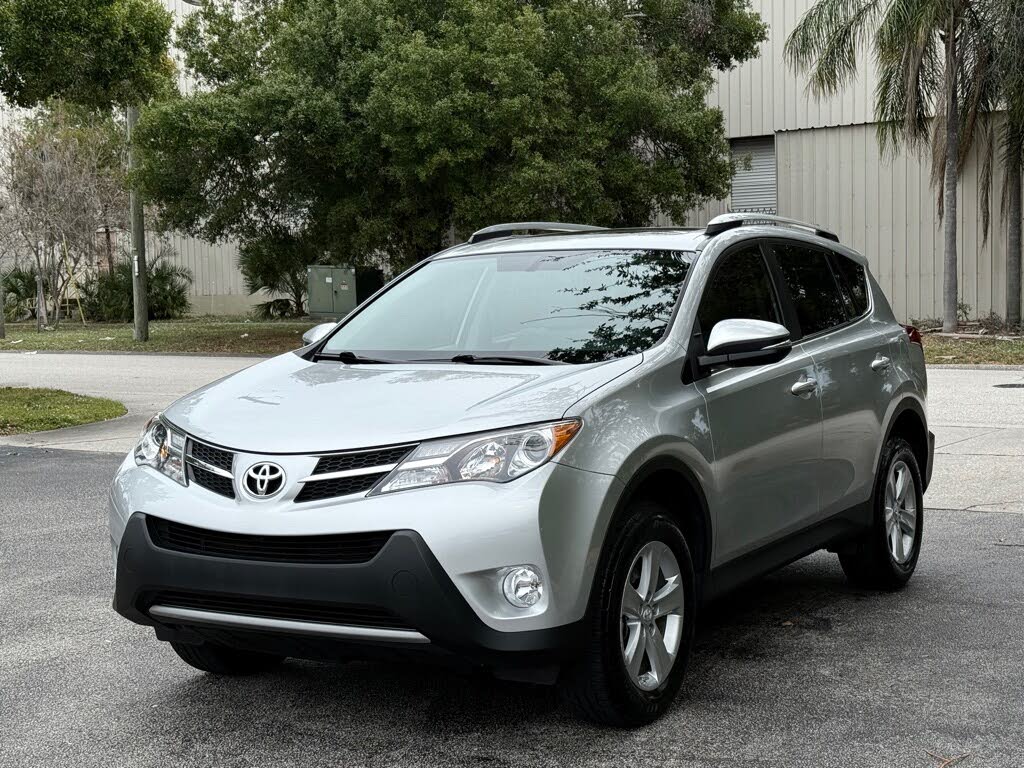 2013 Toyota RAV4 XLE