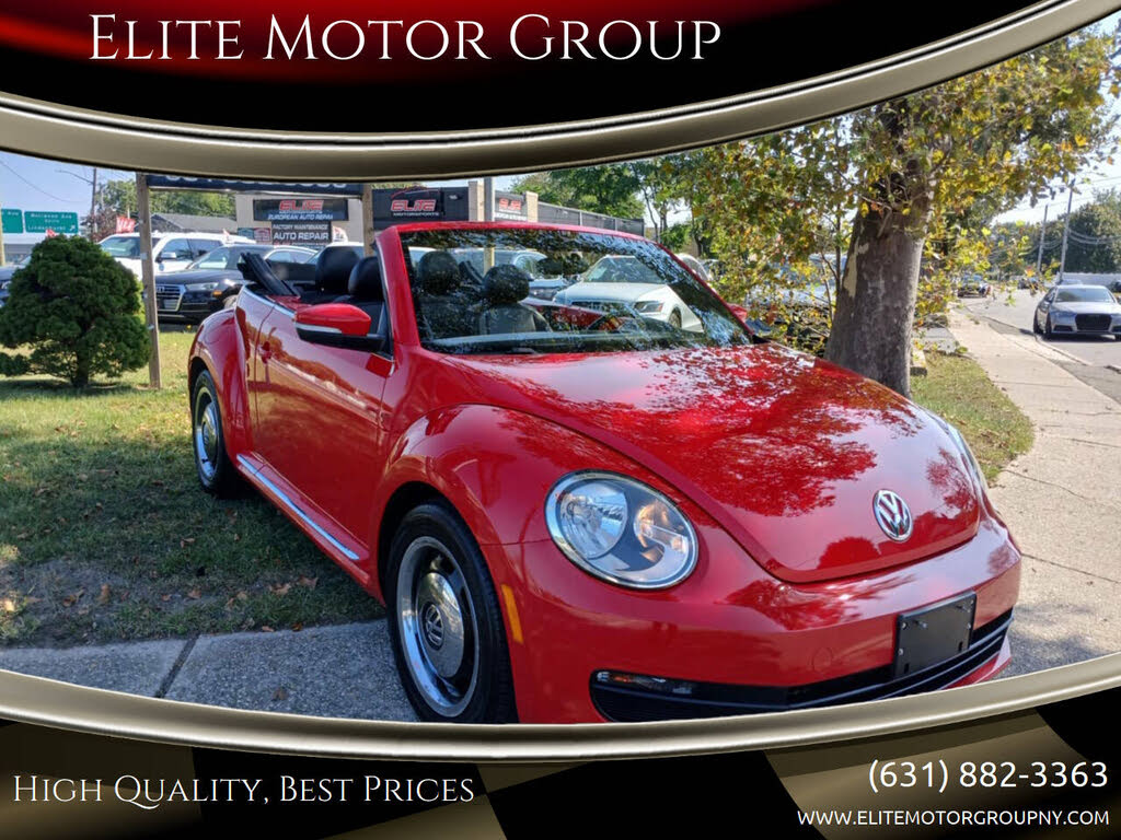 2013 Volkswagen Beetle 2.5L Convertible with Sound and Navigation