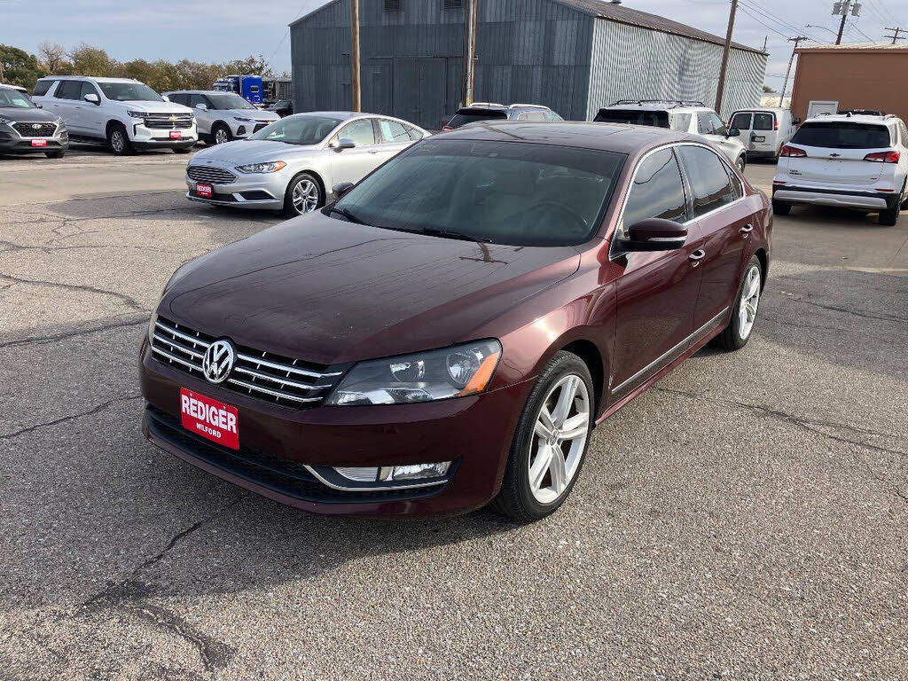 2014 Volkswagen Passat SEL Premium