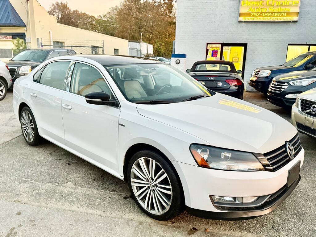 2015 Volkswagen Passat 1.8T SE FWD