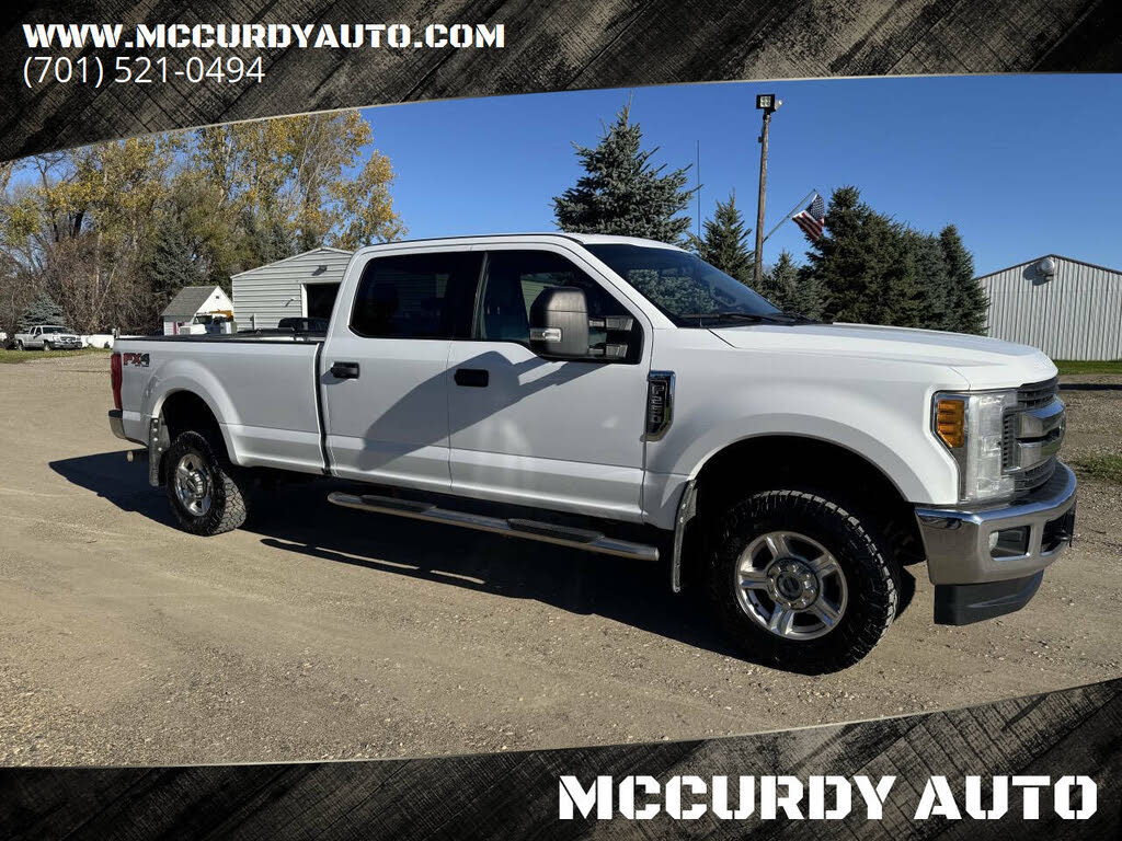 2017 Ford F-250 Super Duty XLT Crew Cab LB 4WD