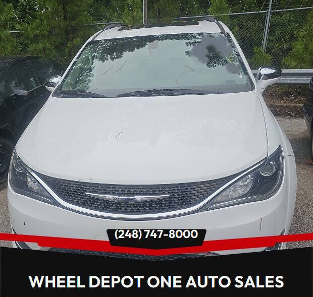 2018 Chrysler Pacifica Limited FWD