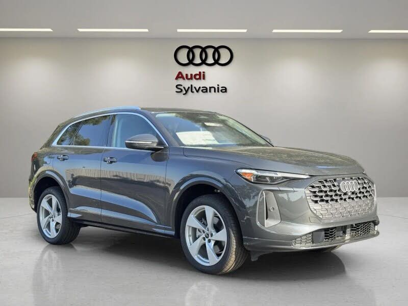 2025 Audi Q5 quattro Premium Plus 40 TFSI