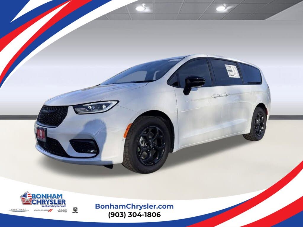 2024 Chrysler Pacifica Hybrid S Appearance FWD