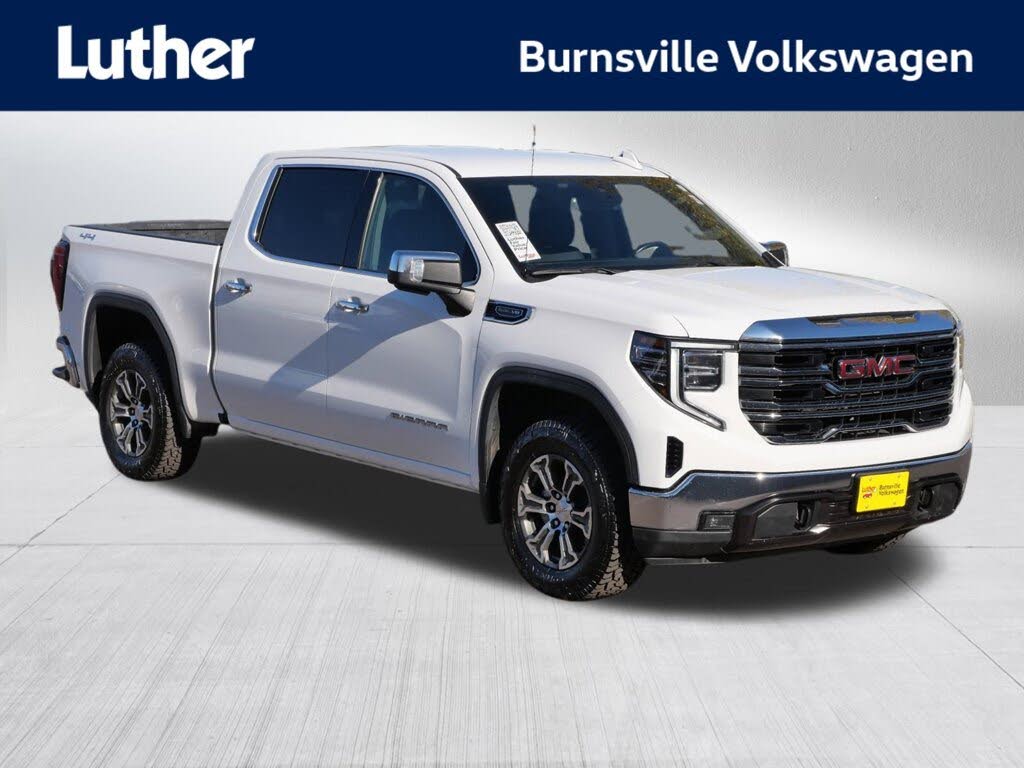 2024 GMC Sierra 1500 SLT Crew Cab 4WD