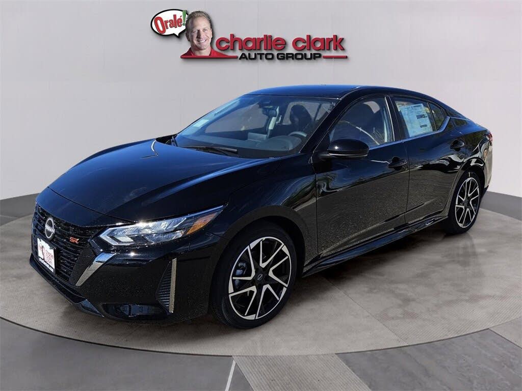 2025 Nissan Sentra SR FWD