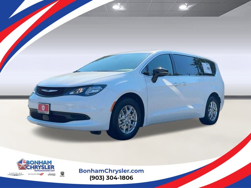 2026 Chrysler Voyager LX FWD