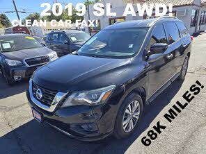 Nissan Pathfinder SL 4WD