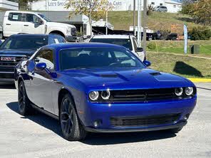 Dodge Challenger SXT RWD