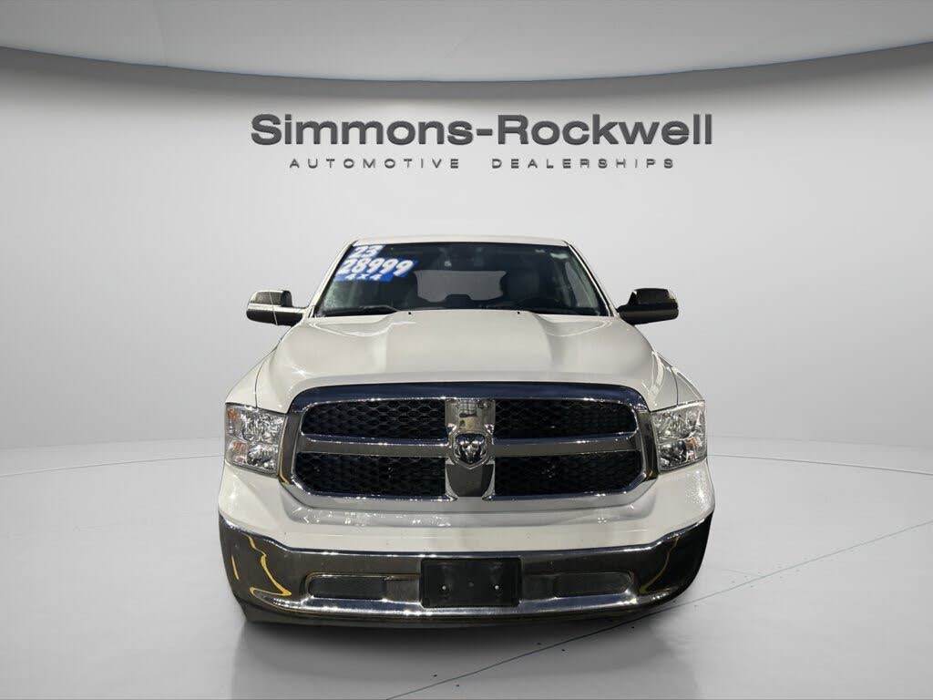 2023 RAM 1500 Classic SLT Crew Cab 4WD