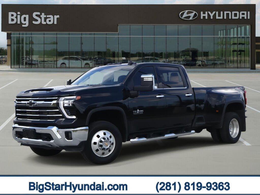2025 Chevrolet Silverado 3500HD LTZ Crew Cab 4WD