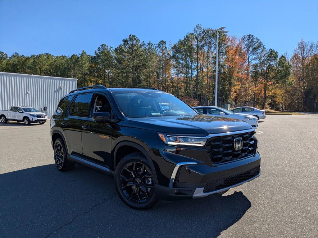 2025 Honda Pilot Touring+ AWD