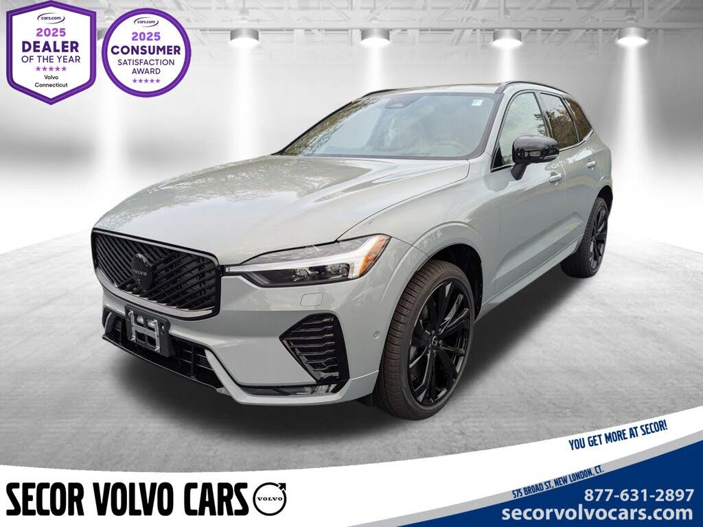 2026 Volvo XC60 B5 Ultra Black Edition AWD