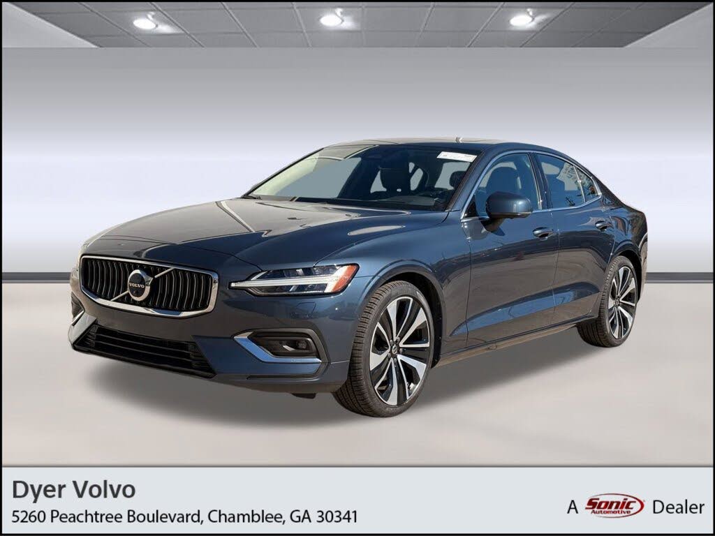 2023 Volvo S60 B5 Ultimate Bright Theme AWD