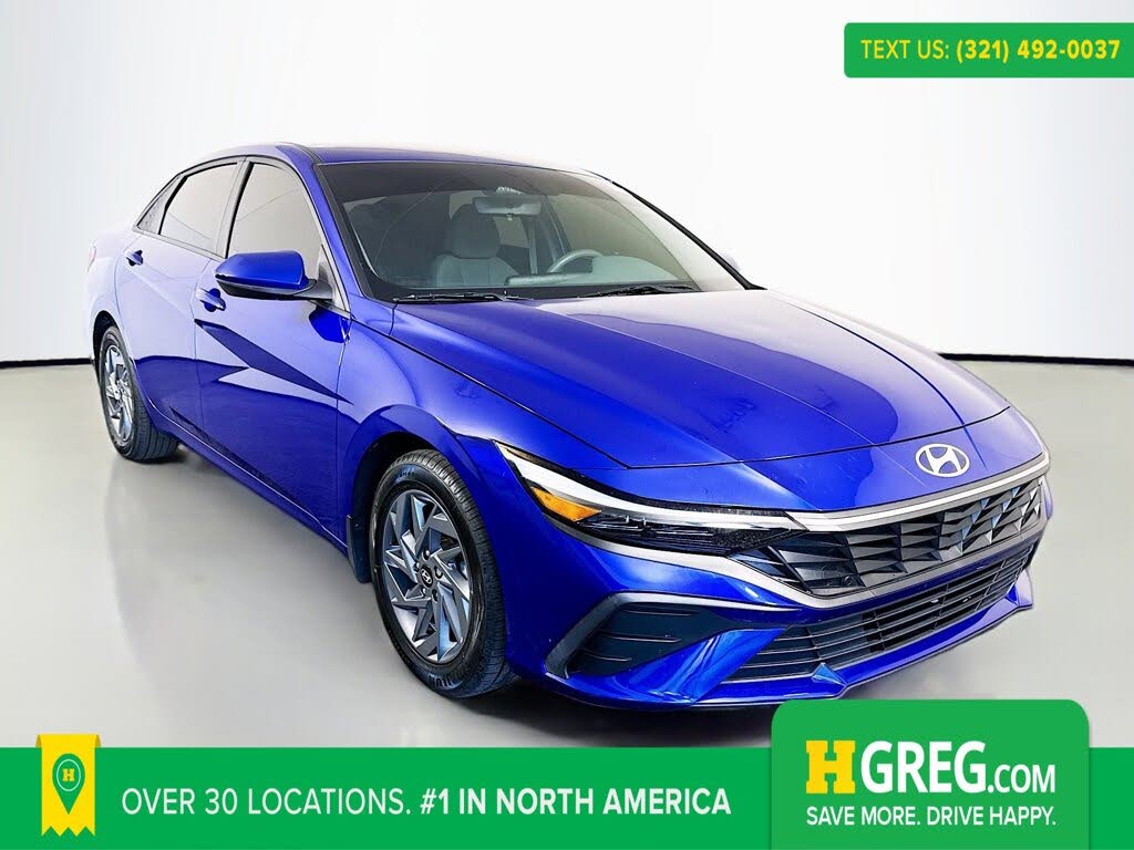 2024 Hyundai Elantra SEL FWD