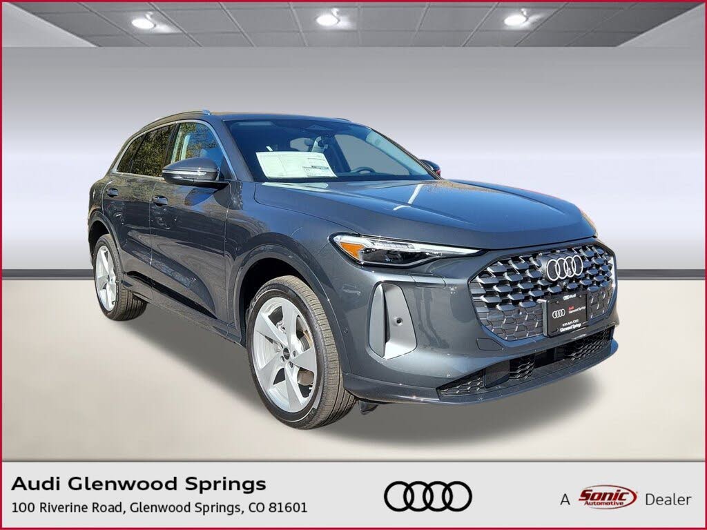 2025 Audi Q5 quattro Premium Plus 40 TFSI