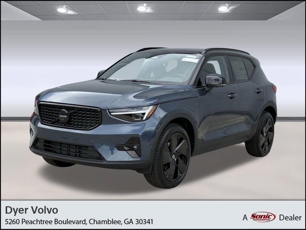 2026 Volvo XC40 B5 Ultra Black Edition AWD