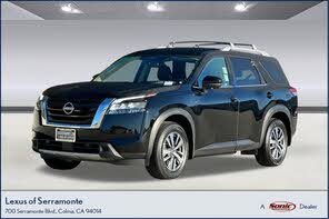 Nissan Pathfinder SL 4WD