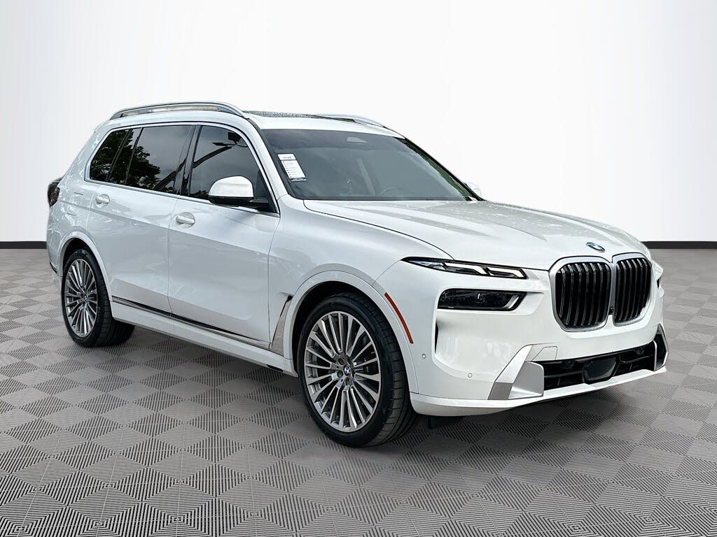 2023 BMW X7 xDrive40i AWD