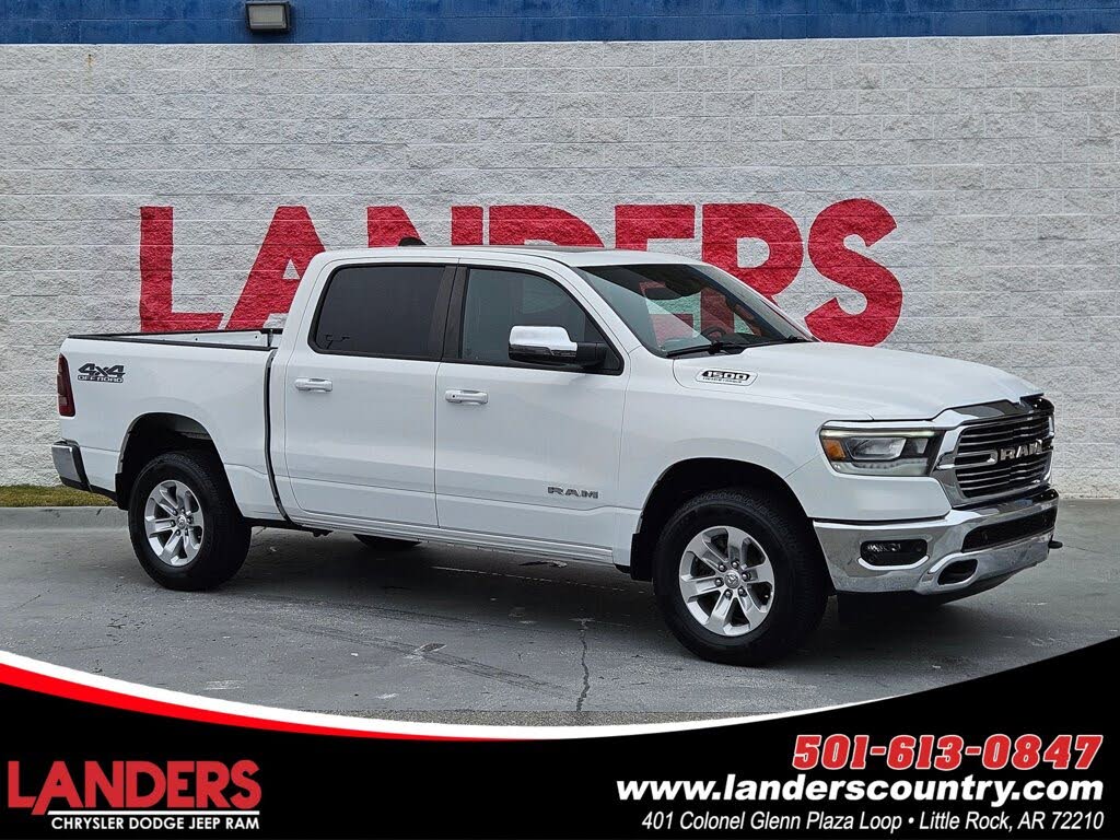 2023 RAM 1500 Laramie Crew Cab 4WD