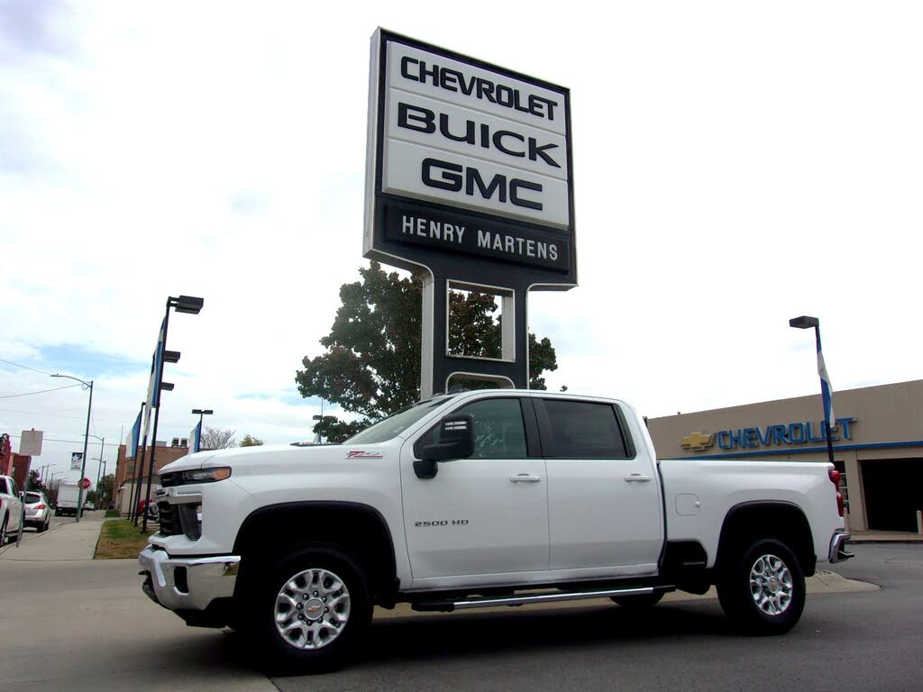 2026 Chevrolet Silverado 2500HD LT Crew Cab 4WD