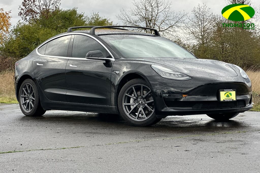 2018 Tesla Model 3 Mid Range RWD