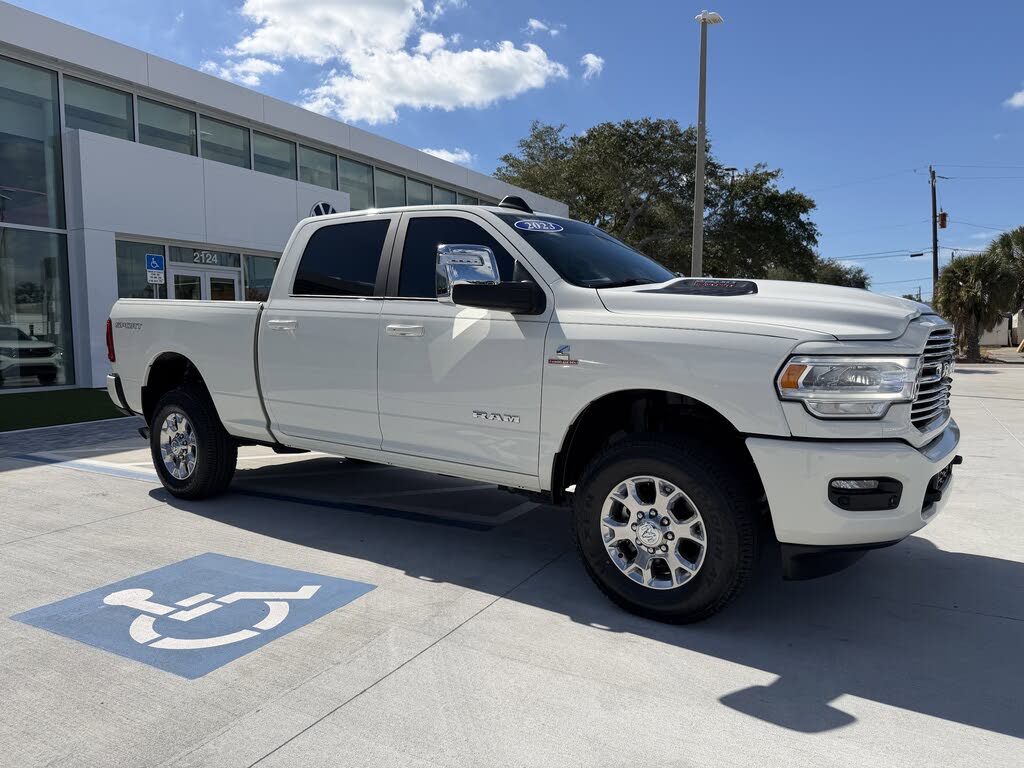 2023 RAM 2500 Laramie Crew Cab 4WD