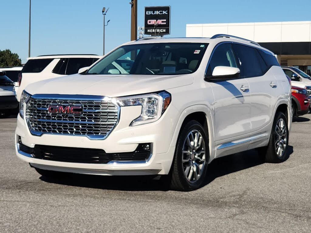 2024 GMC Terrain Denali AWD
