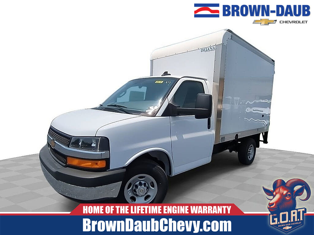 2025 Chevrolet Express Chassis 3500 Cutaway 139