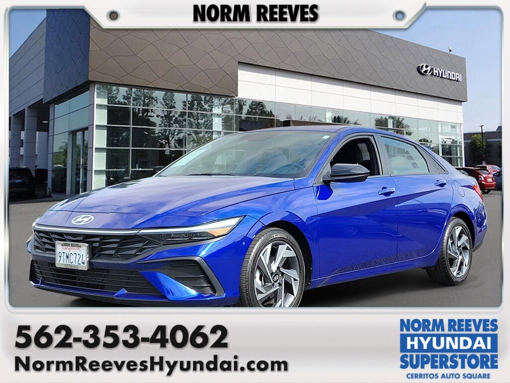 2025 Hyundai Elantra SEL Sport FWD