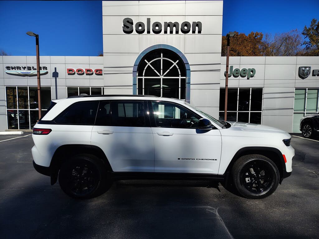 2025 Jeep Grand Cherokee Altitude X 4WD