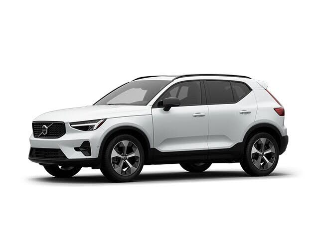 2026 Volvo XC40 B4 Plus FWD