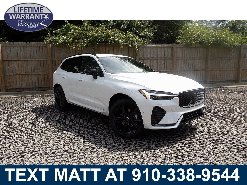 2026 Volvo XC60 B5 Ultra Black Edition AWD